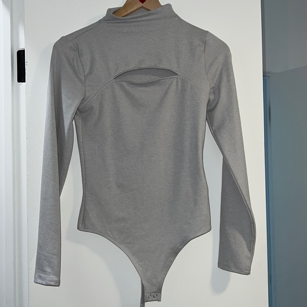 Express bodysuit with cut out